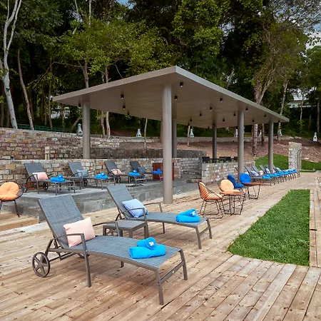 Independence Hotel Resort & Spa-2
